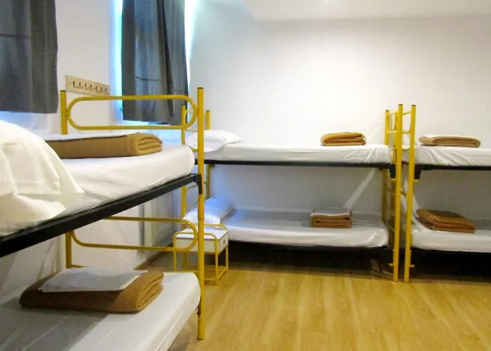 El Floran Albergue *